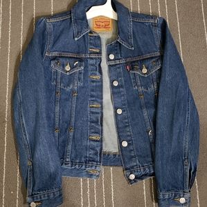 Levi's star studded denim jacket